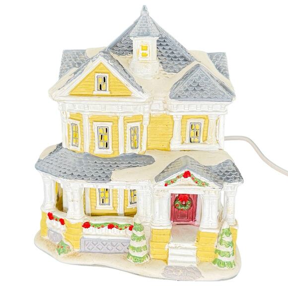 Ceramic Christmas Village House Decoration Yellow House Victorian Lighted Snow - Picture 1 of 12